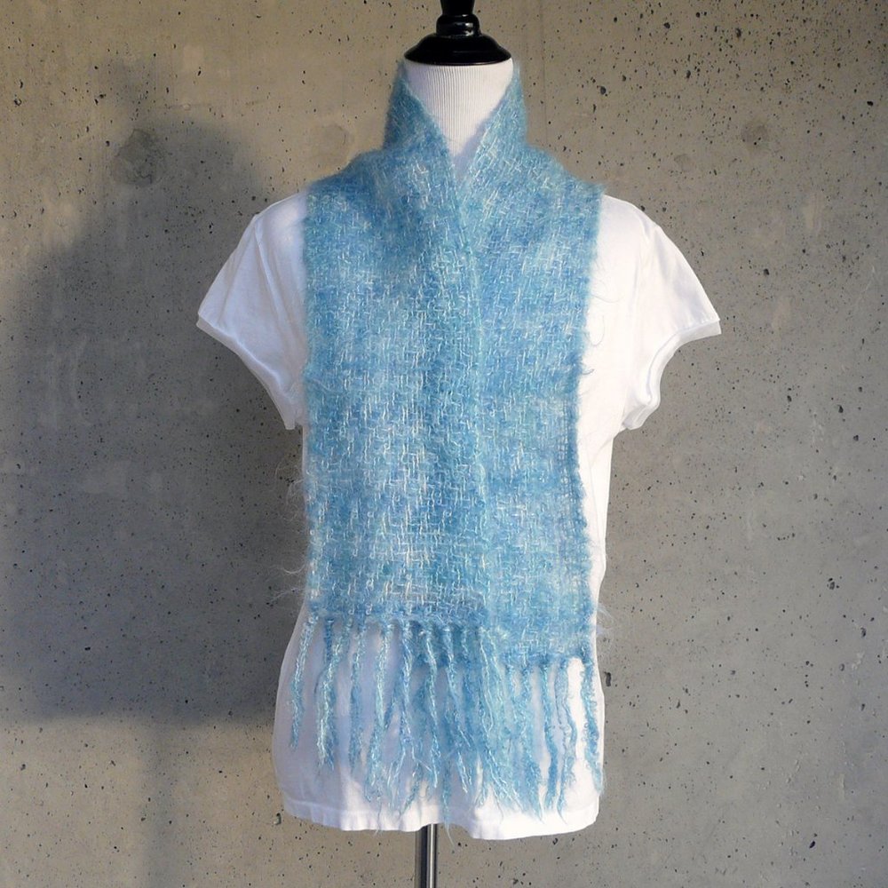 Vintage Barbara A Kinahan mohair scarf, blue / teal, 5-1/2" x 46" + fringe, USA
